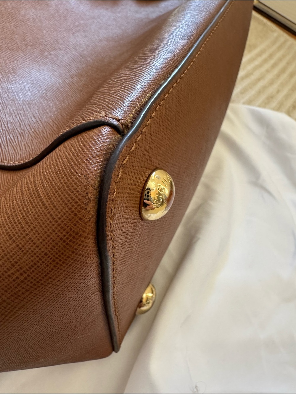 Michael Kors Caramel Brown Saffiano Tote with Gold Hardware, Authentic - Picture 11 of 12